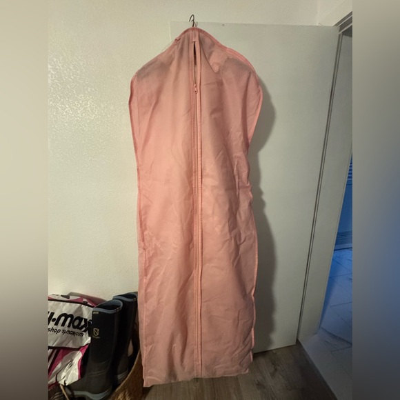 BEAUTIFUL WEDDING DRESS - Picture 8 of 14